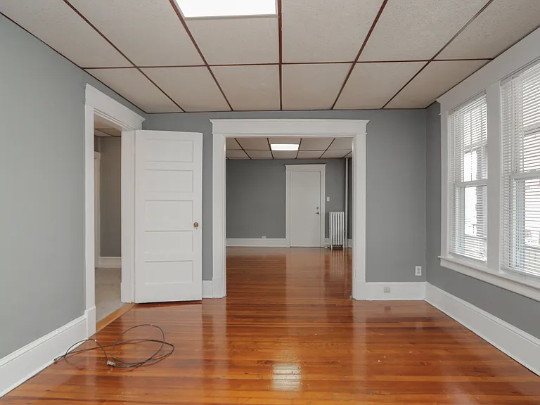 8 Ivy Ave #1 — Photo 10