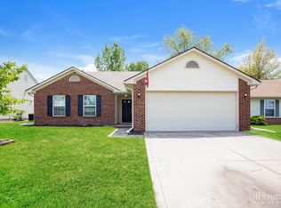 9643 Aberdeen Ct, Fishers, IN 46038