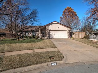 4216 W Richmond Ct S, Broken Arrow, OK 74012
