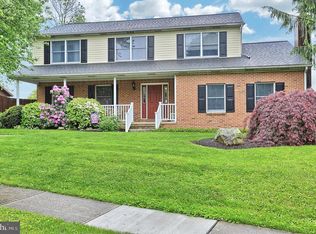 301 Lori Dr, Harrisburg, PA 17112