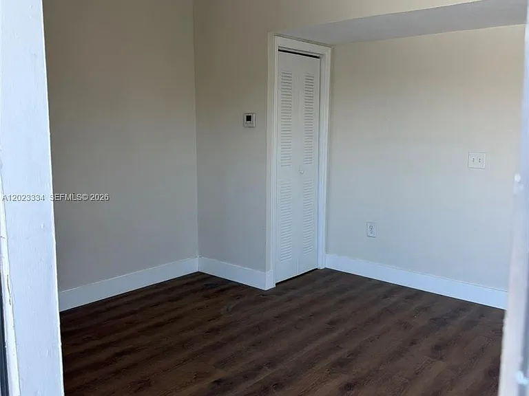 763 SW 5th St #304 — Photo 8