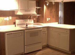 96 College Pkwy #1, Colchester, VT 05446