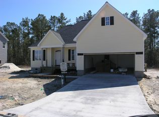 121 Madison Bay, Beaufort, NC 28516