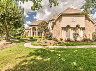 315 Laurel Oak Dr, Sewickley, PA 15143