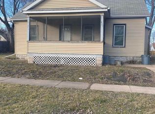 403 W Kirkwood Ave, Fairfield, IA 52556