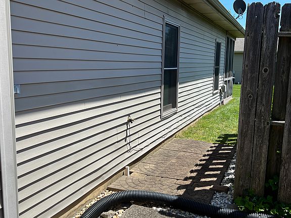 5th image of 1535 Hogan Dr