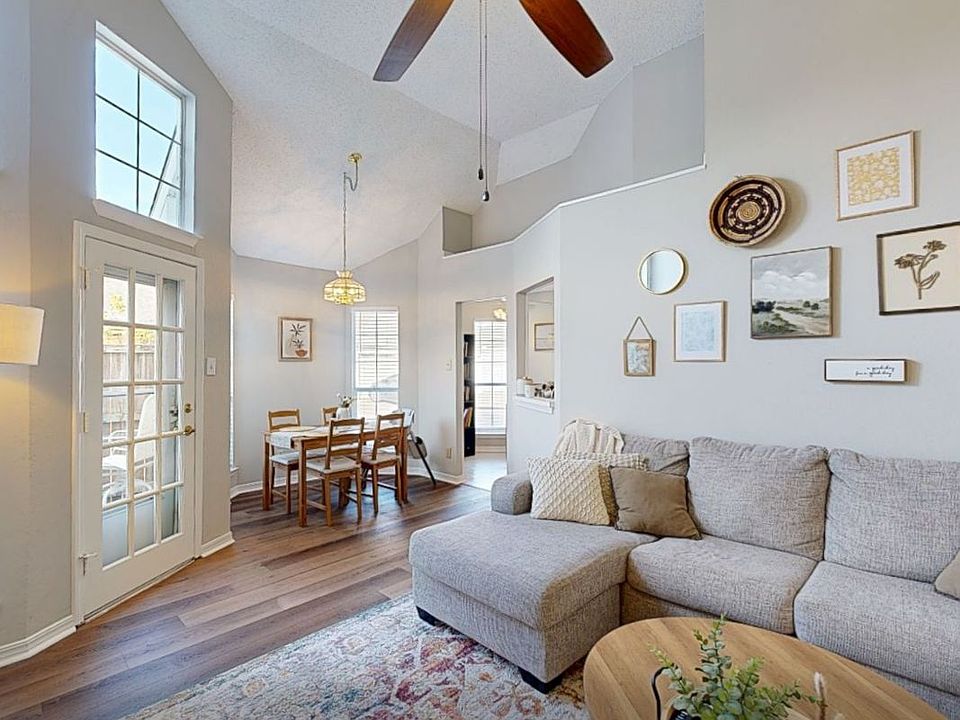 1st image of 18024 Whispering Gables Ln