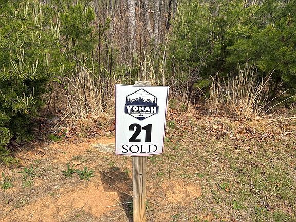2nd image of 21 Yonah Mountain Dr