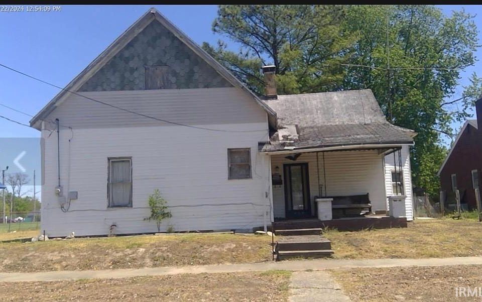 2nd image of 418 N Race St