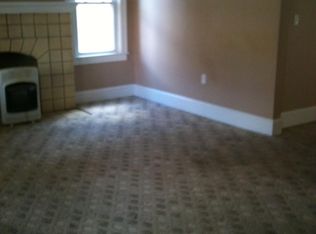 1041 11th St, Huntington, WV 25701