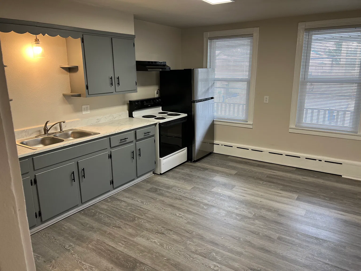 2 bed, 1200 sqft, $1,400 — Photo 2