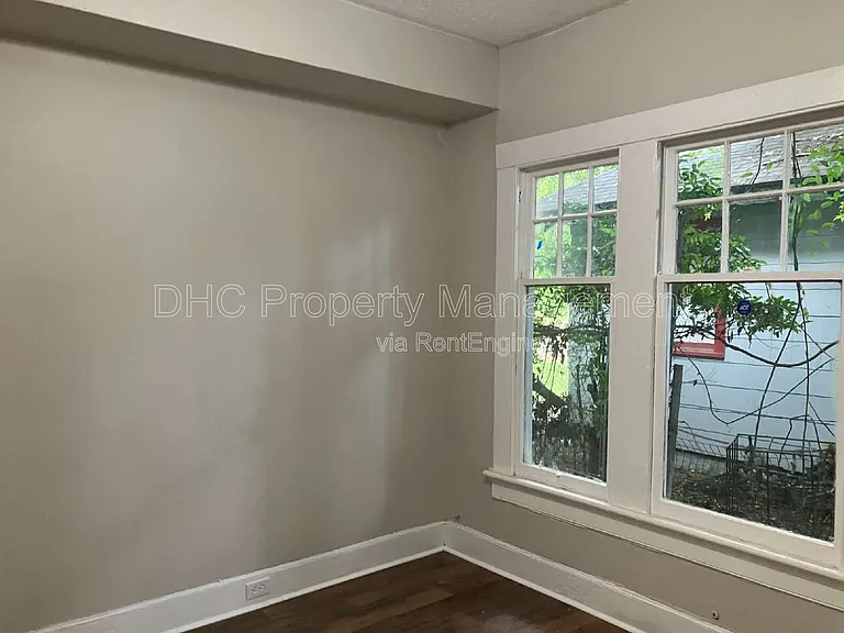 2207 Bell St #A — Photo 7