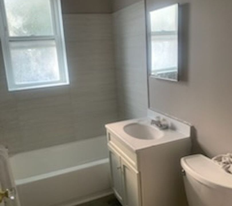 1st image of 1416-1422 S 5th Ave #101