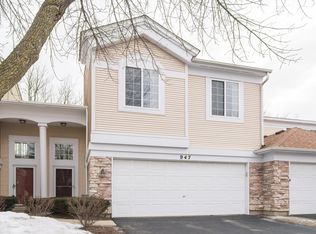 947 Mesa Dr #947, Elgin, IL 60123