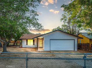 16178 Live Oak St, Hesperia, CA 92345
