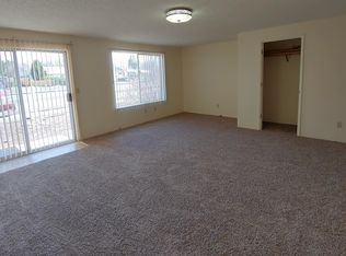 1340 Summers Ln, Klamath Falls, OR 97603