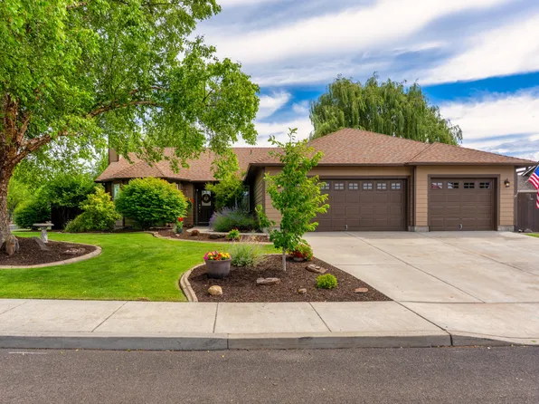 1922 NW Wildflower Pl, Redmond, OR 97756