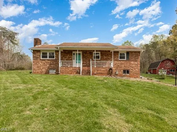 605 Cherry Tree Ln, Lewisville, NC 27023