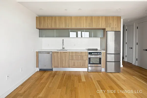 Rented by Artur Gutman, LREB | media 1