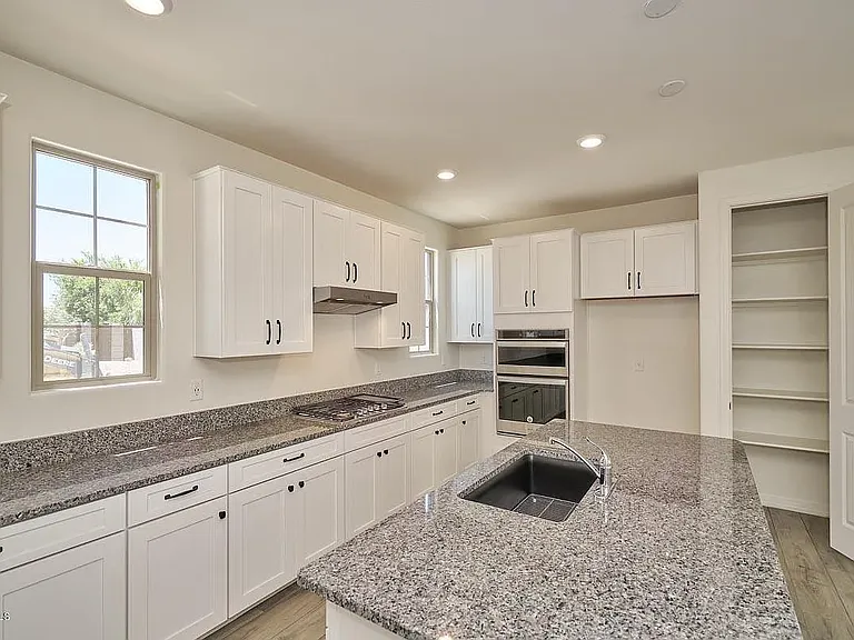 1491 S Loren Ln — Photo 6
