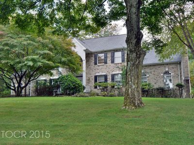 33 Knights Ct, Upper Saddle River, NJ, 07458