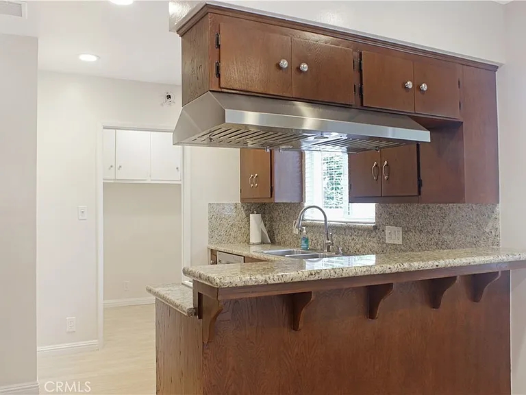 2513 Birch St — Photo 14