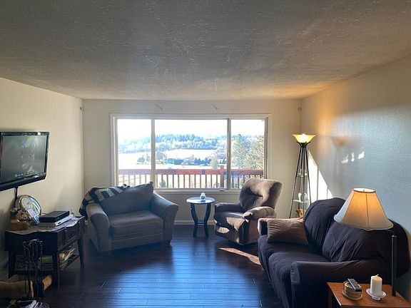 4th image of 14502 NE 186th Avenue