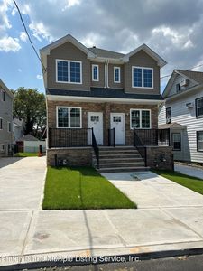 34 Mountainview Ave, Staten Island, NY, 10314