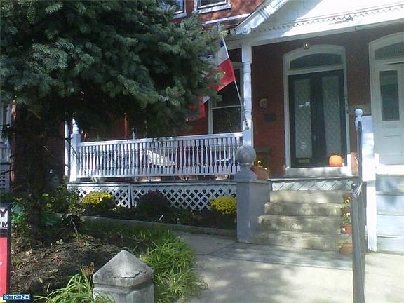 3rd image of 1211 W 8th St
