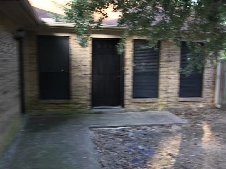 3304 Coastal Dr — Photo 3