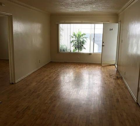 2nd image of 2493 Sawtelle Blvd APT 104