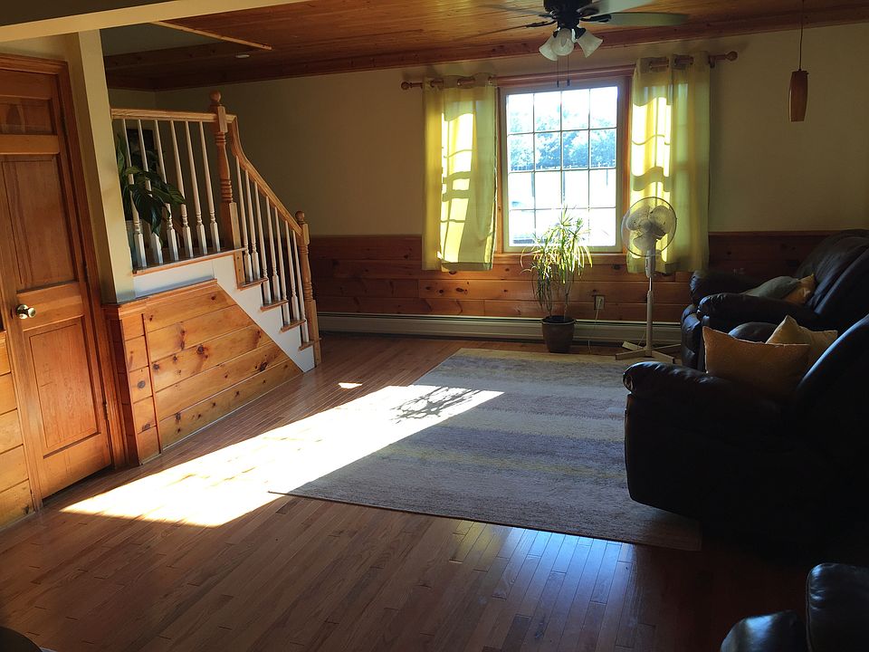 157 Nyes Ln, MA 02743 Zillow