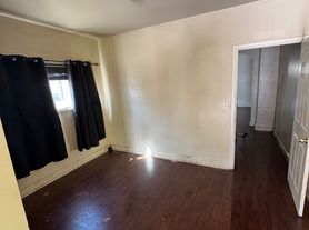 620 E Oak St, Stockton, CA