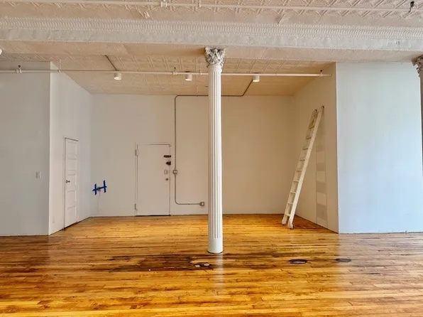 477 Broome Street 40 image 3 of 7