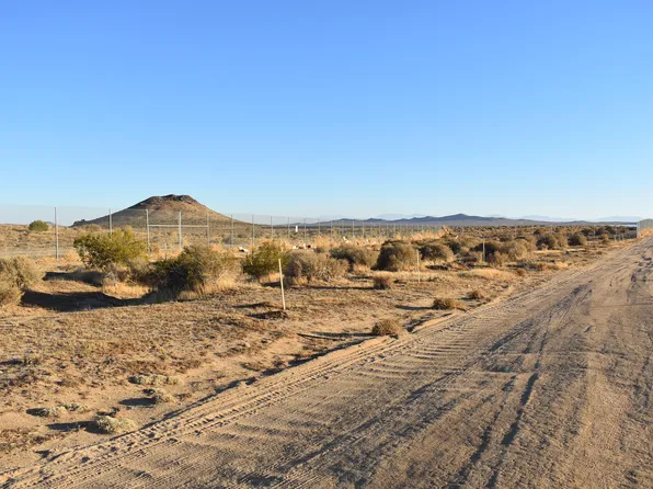 15th Street E & Vic Reed Ave, Mojave, CA 93501