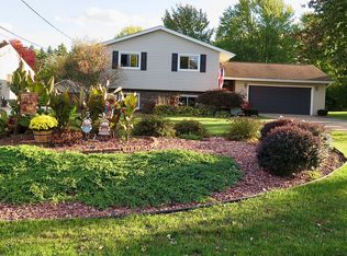 1273 Grace Ave, Rochester Hills, MI 48309