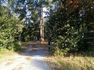 126 Cox Family Dr, Chickamauga, GA 30707