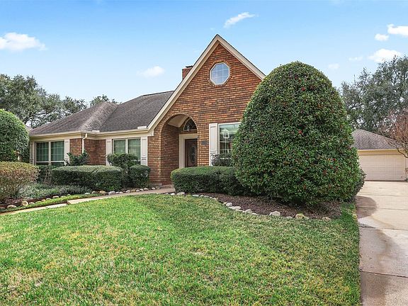 2nd image of 15314 Poplar Springs Ln
