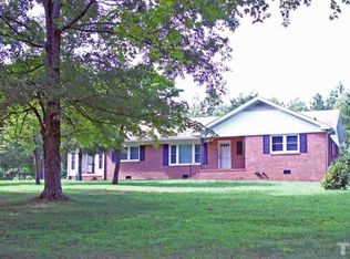 2711 Borland Rd, Hillsborough, NC 27278