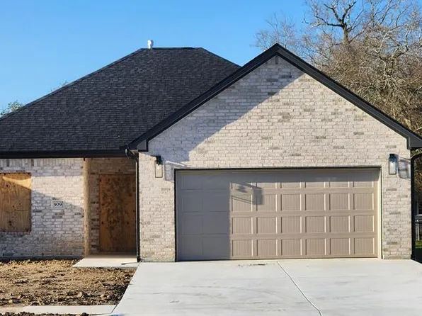 909 Stilwell Blvd, Port Arthur, TX 77640