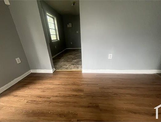 5th image of 1171 Wedgewood Dr NW