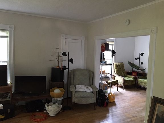 5th image of 506 Wheaton Ave #5