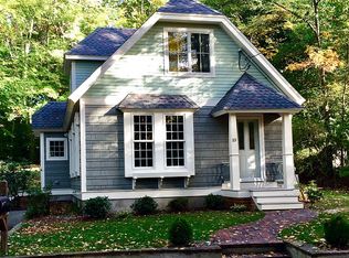 10 Mayflower Path, Wayland, MA 01778
