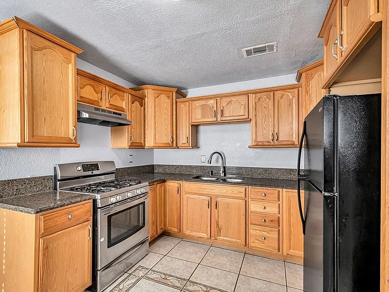 3519 N Northstar Ave — Photo 20