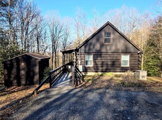 862 Honey Hill Rd, Poland, NY 13431