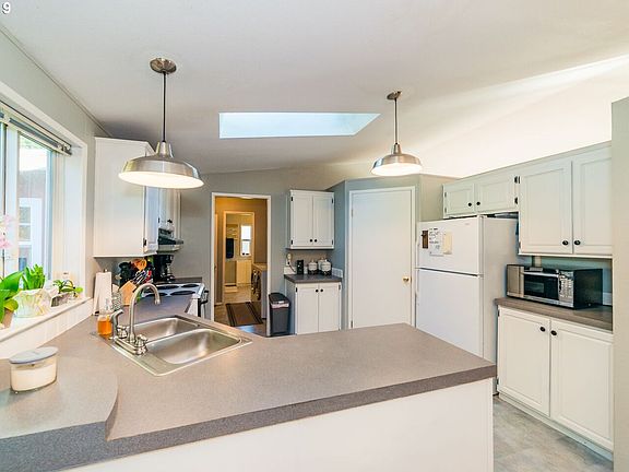 4th image of 40110 NE 193rd Ave