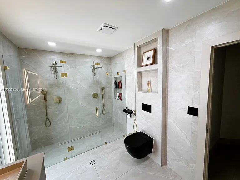 10950 SW 40th Ct — Photo 27