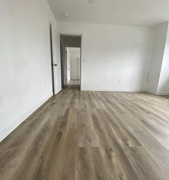 4214 Avalon Blvd #8 — Photo 7