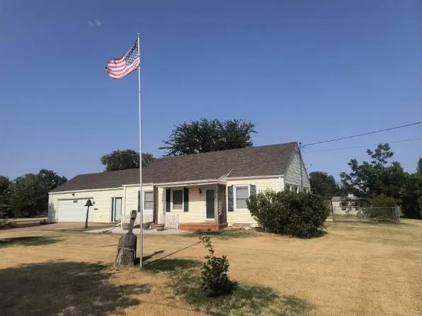 800 East Broadway, Fairview, OK 73737