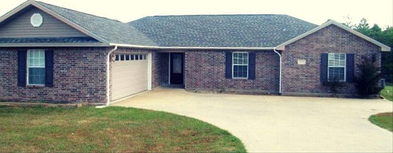 1st image of 271 Delia Dr